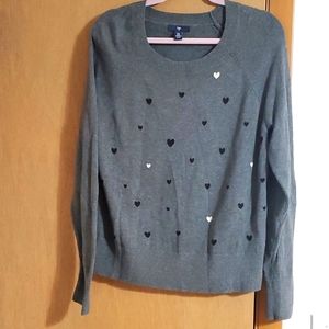 Gap Gray Crewneck Sweater with Black and Cream Hearts
